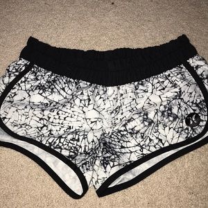 HURLEY BEACH SHORTS
